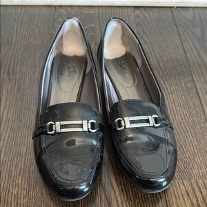 🔴🔴Life Stride Slip On Wedge Loafer Black Patent Leather With Buckle Womens Sz 9